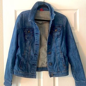 Vintage Guess XL Jacket